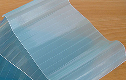Plaque de toiture transparente FRP